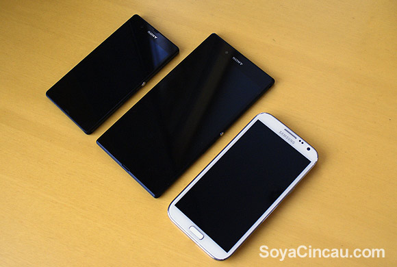 130626-sony-xperia-z-ultra-hands-on-11