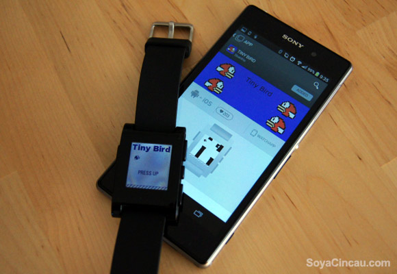 140210-flappy-bird-on-pebble-smartwatch