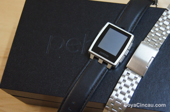 140303-pebble-steel-smartwatch-04