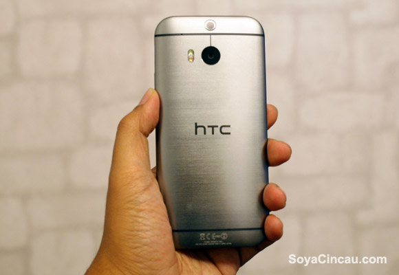 HTC One M8 hands-on Video