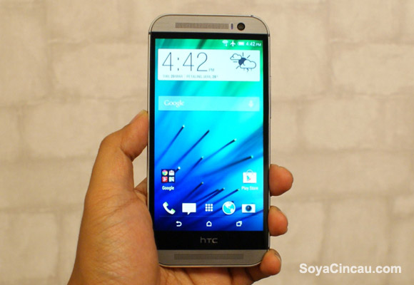 HTC One M8 First Impressions 3