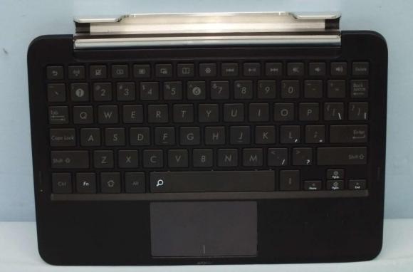 140506-asus-keyboard-dock-padfone-3