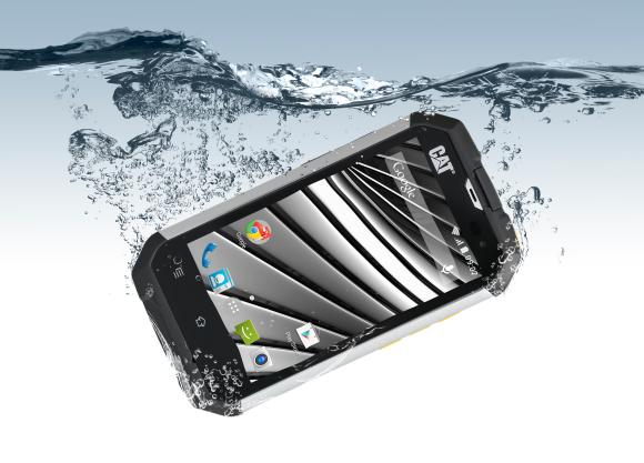 140604-cat-b15q-rugged-smartphone-01