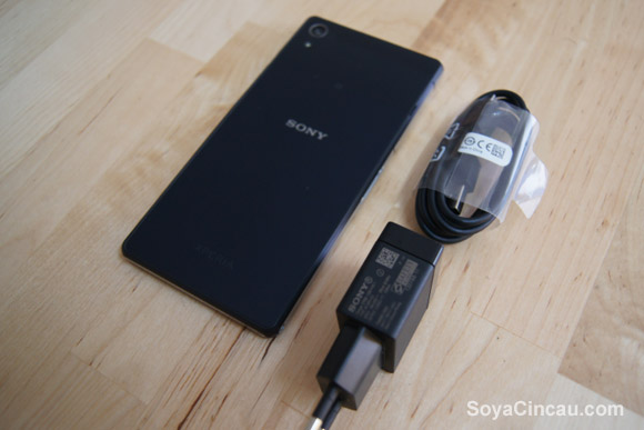 140716-oppo-find-7-VOOC-charger-comparison-xperia-z2