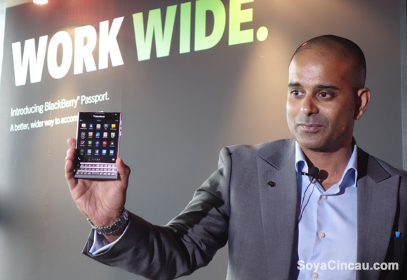 140925-blackberry-passport-malaysia-official-launch-01