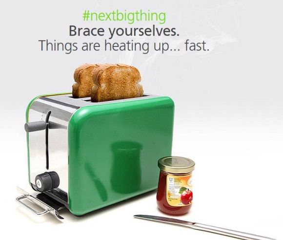 141001-maxis-nextbigthing-toaster-iphone-6