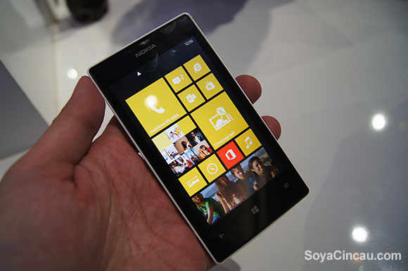 141219-nokia-lumia-520-lumia-denim-windows-phone-update