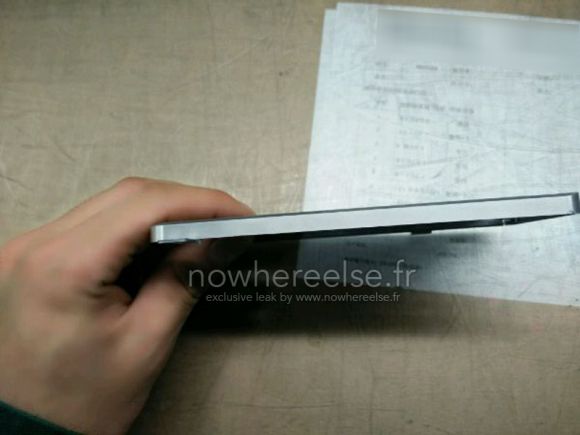 150105-samsung-galaxy-s6-chassis-leaked-nowhereelse-02