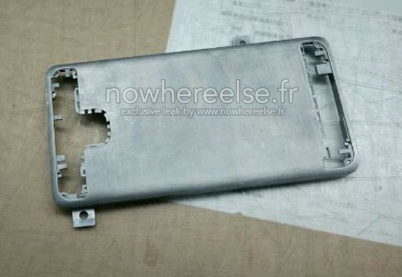 150105-samsung-galaxy-s6-chassis-leaked-nowhereelse-03
