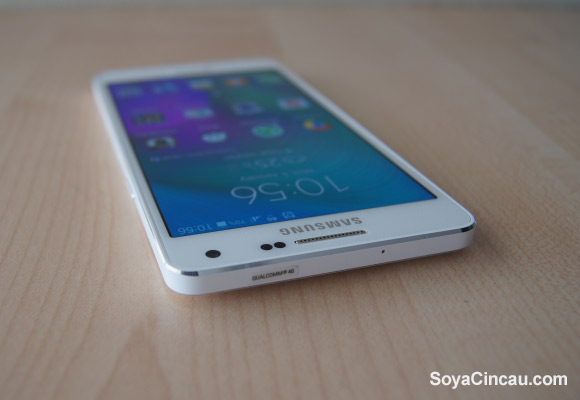 150108-samsung-galaxy-a5-review-08