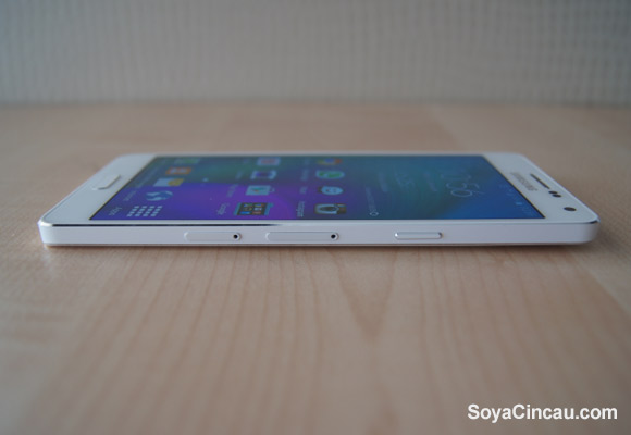 150108-samsung-galaxy-a5-review-09