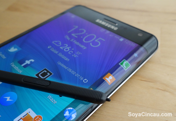 150205-samsung-galaxy-note-edge-review-3