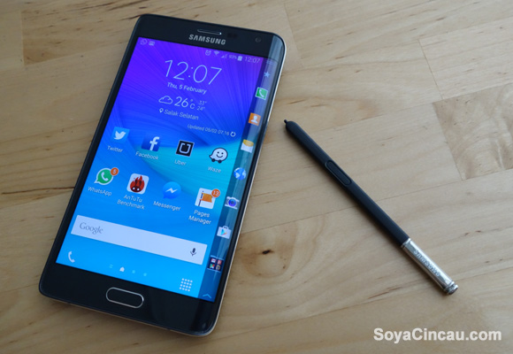 150205-samsung-galaxy-note-edge-review