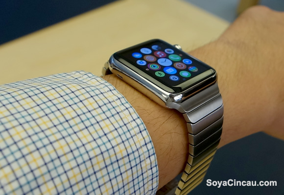 150425-apple-watch-first-impressions-18