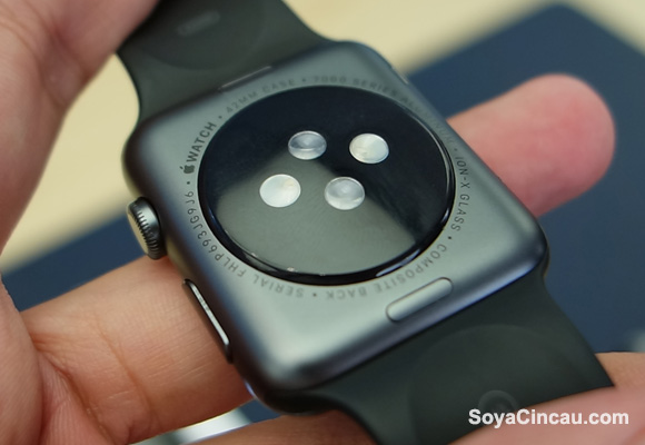 150425-apple-watch-first-impressions-27