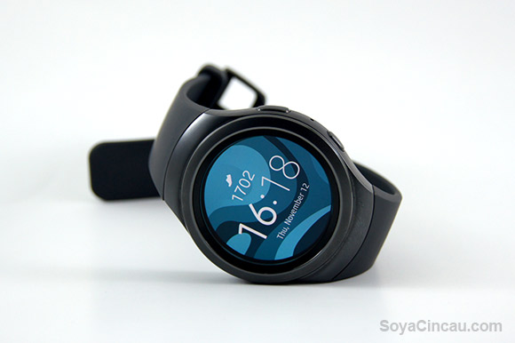 151112-samsung-gear-s2-smartwatch-malaysia