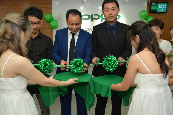 160622-oppo-largest-service-centre-malaysia-2