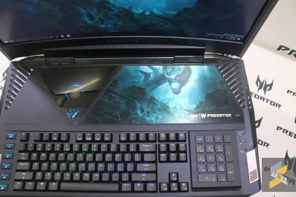 160831-acer-predator-21X-curved-gaming-laptop-05